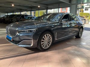 BMW 745e iPerformance