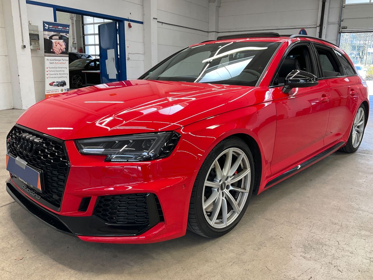 Audi RS 4 V6 TFSI quattro