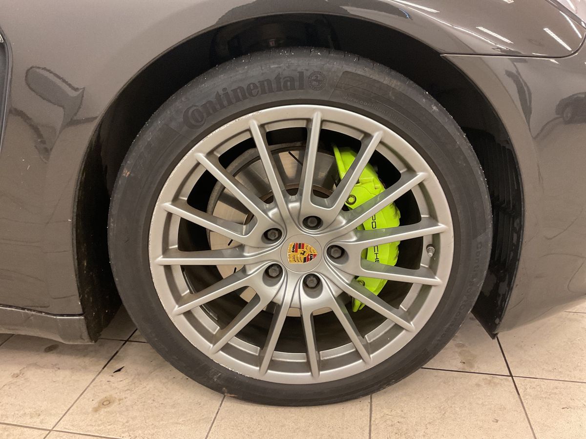 
								Porsche Panamera S E-Hybrid (Facelift) full									