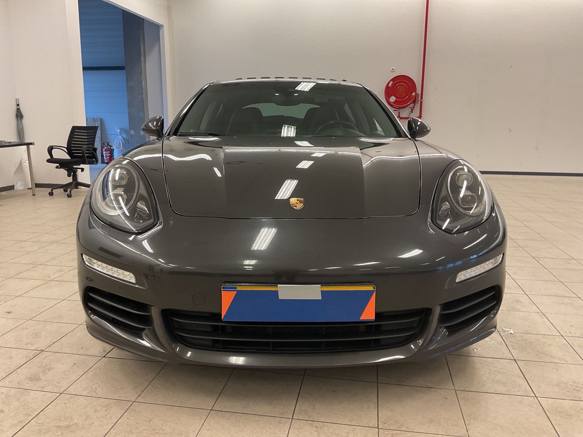 
								Porsche Panamera S E-Hybrid (Facelift) full									