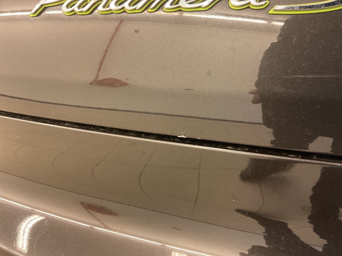 
								Porsche Panamera S E-Hybrid (Facelift) full									